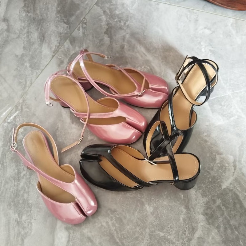 Mary Jane Split-Toe Shoes New  - огляд і ціна Sandal Strappy Heeled