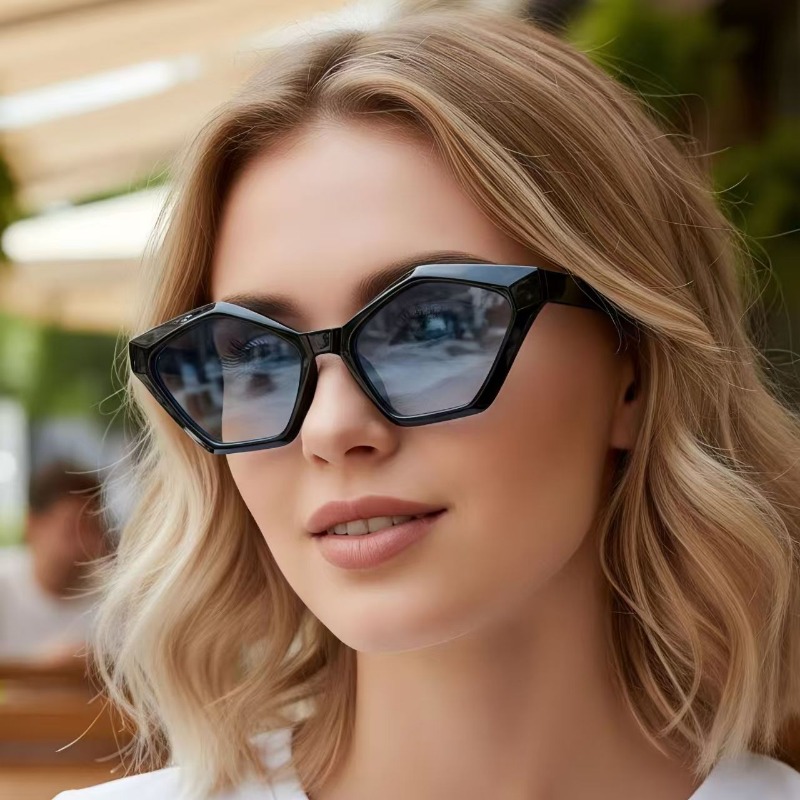 1Pc Retro Fashion Cat-Eye Narr - огляд і ціна Sunglasses Cat Eye