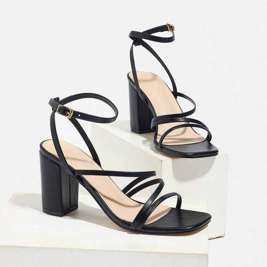 Black Strappy Square Toe Block - огляд і ціна Sandal Strappy Heeled