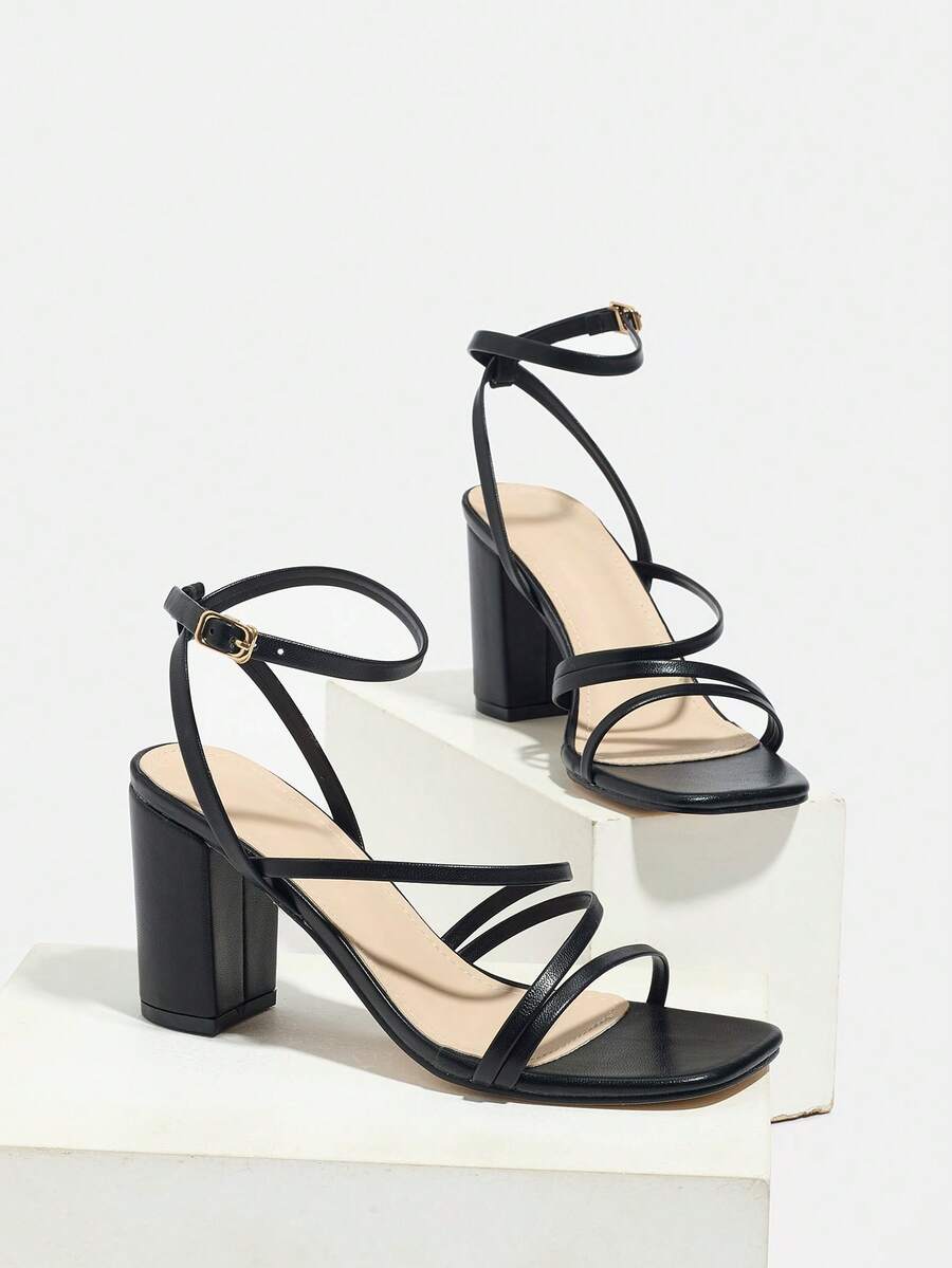 Black Strappy Square Toe Block - огляд і ціна Sandal Strappy Heeled